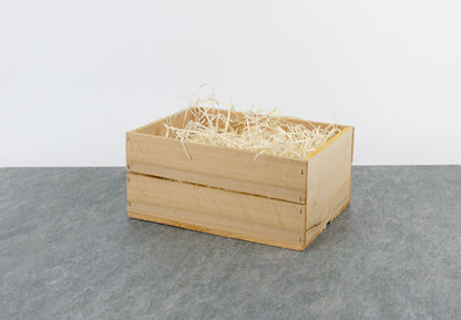 Presentlåda i trä | Rektangulär | 20 cm | Naturfärgad  | Inklusive träull